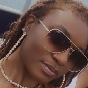 Meet your Posher, Terralynn